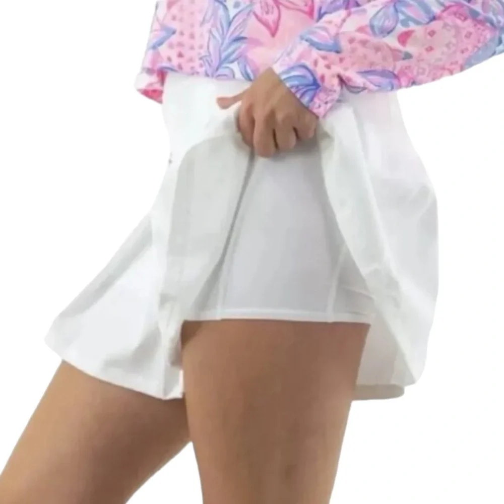 LILLY PULITZER: NWT Luxletic 5” Frazier Shorts in Resort White UPF 50+ Size 16